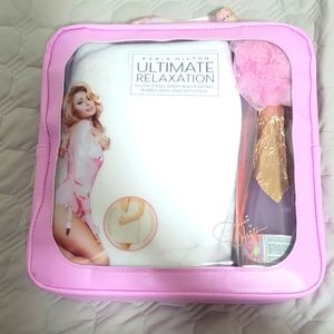 New/ Paris hilton ultimate relaxation gift set